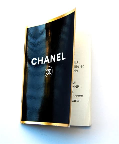 chanel entretien sac|Chanel bag care instructions.